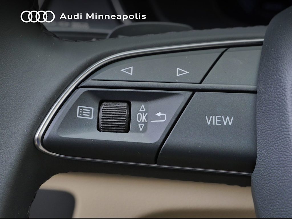Thumbnail: 2023 Audi Q5 - 22