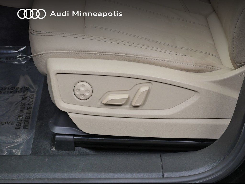 Thumbnail: 2023 Audi Q5 - 18