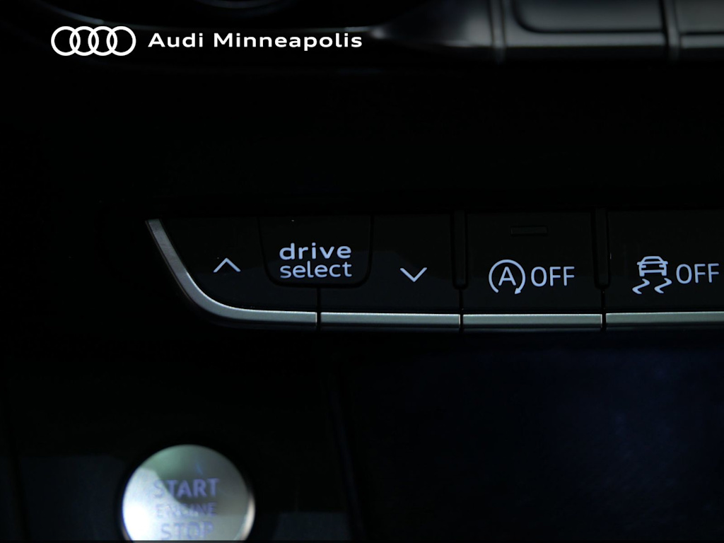 Thumbnail: 2022 Audi Q5 - 26