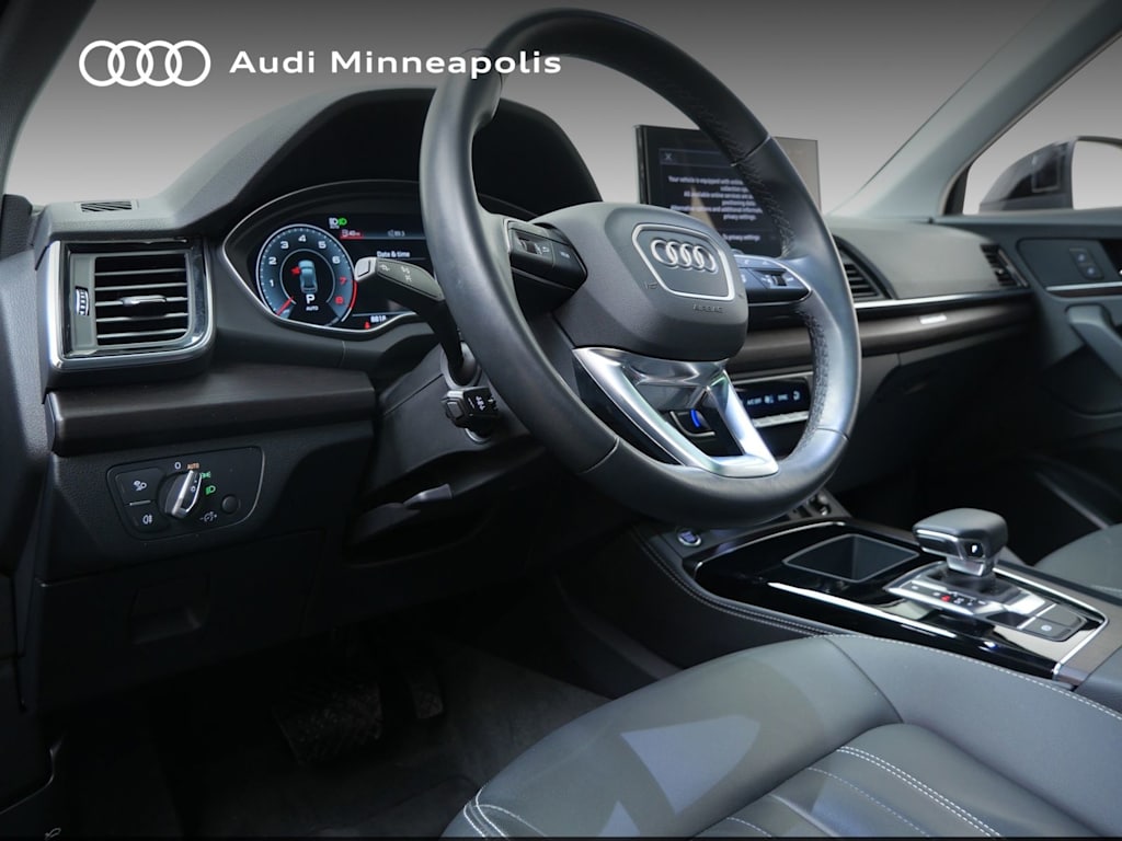 Thumbnail: 2022 Audi Q5 - 2