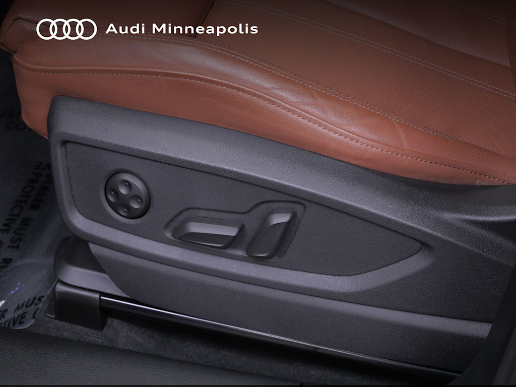 Thumbnail: 2023 Audi Q5 - 18