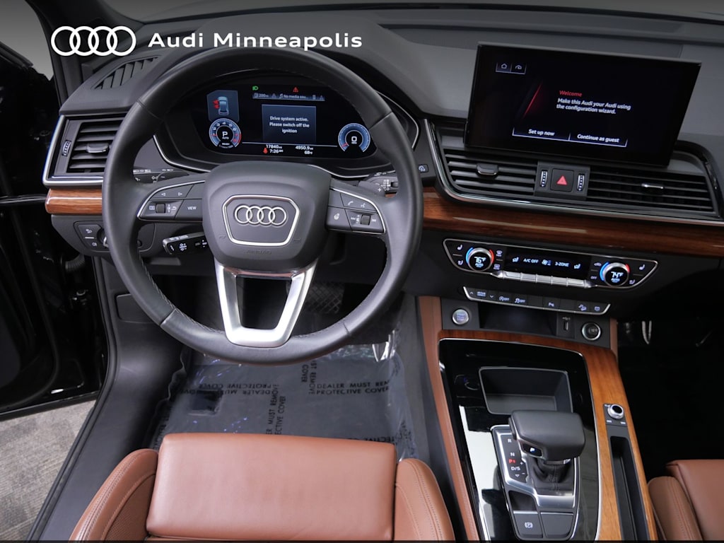Thumbnail: 2023 Audi Q5 - 7