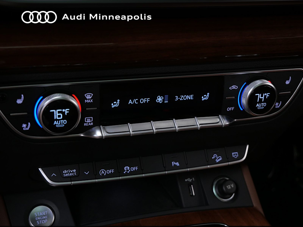 Thumbnail: 2023 Audi Q5 - 24