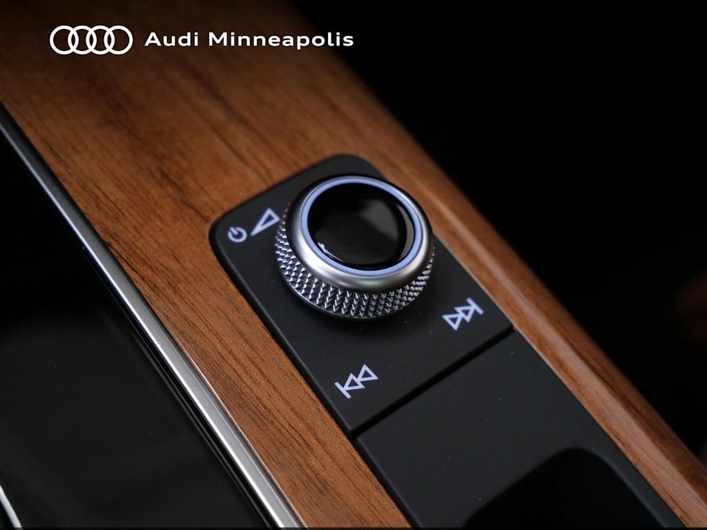 Thumbnail: 2023 Audi Q5 - 26