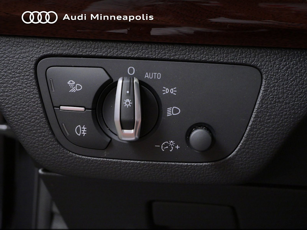 Thumbnail: 2023 Audi Q5 - 21