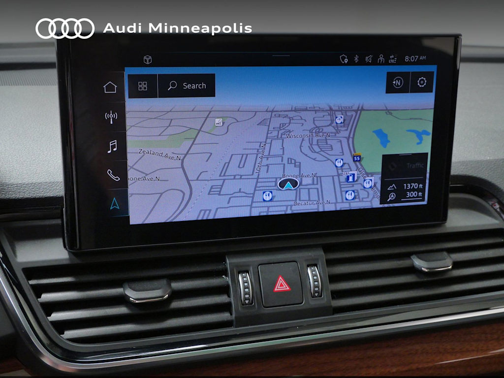 Thumbnail: 2023 Audi Q5 - 10