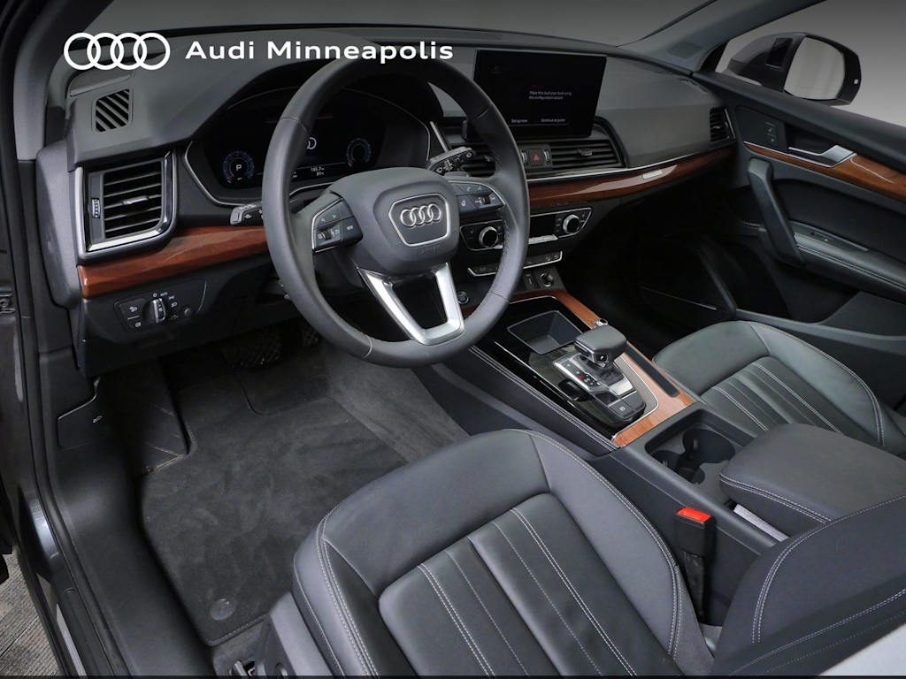 Thumbnail: 2023 Audi Q5 - 2
