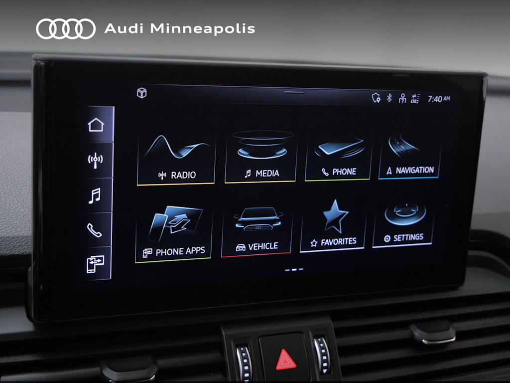 Thumbnail: 2023 Audi Q5 - 10