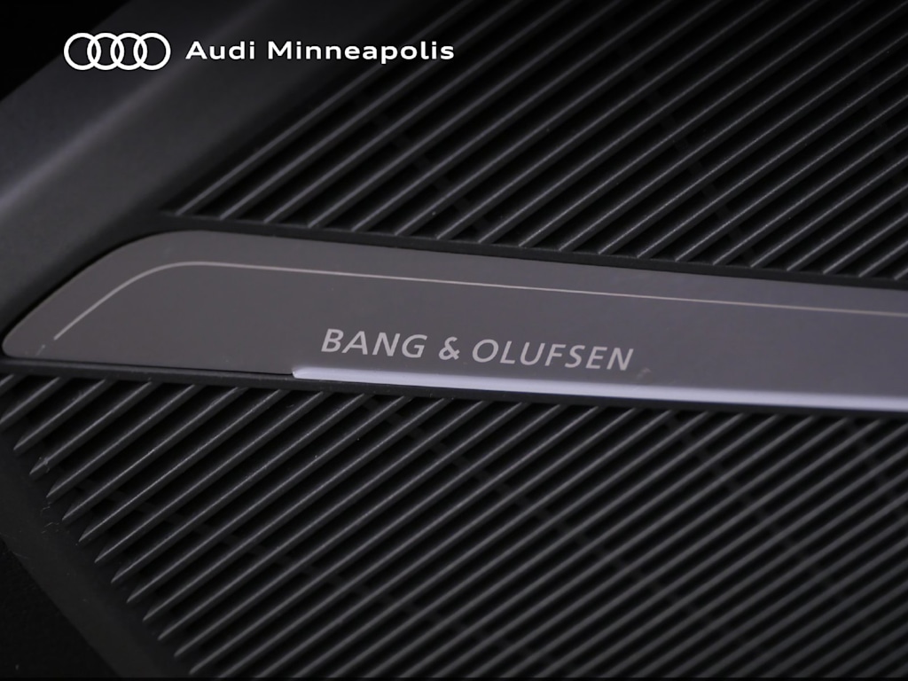 Thumbnail: 2023 Audi Q5 - 7