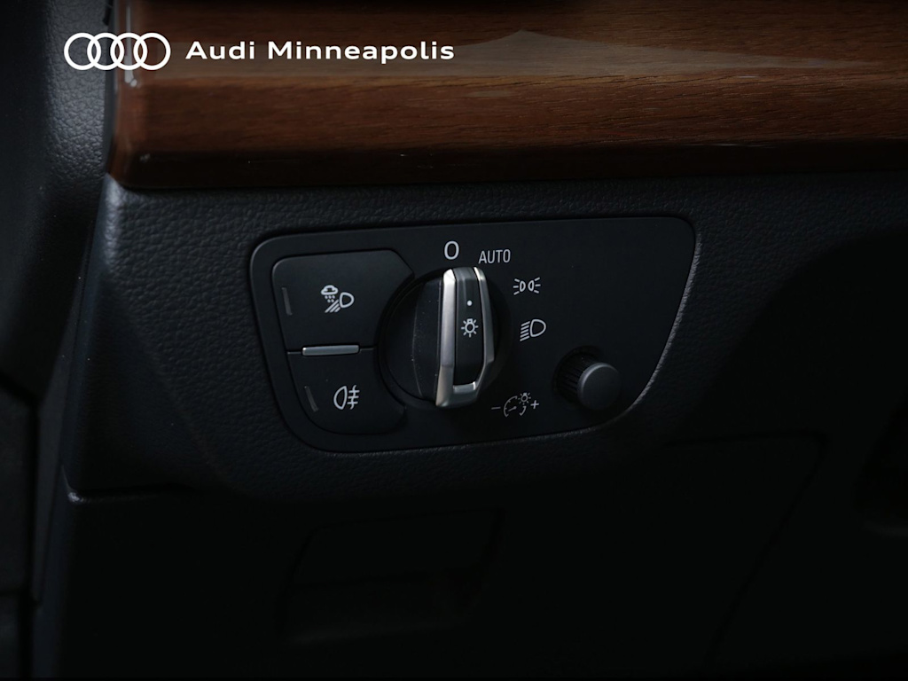 Thumbnail: 2023 Audi Q5 - 21