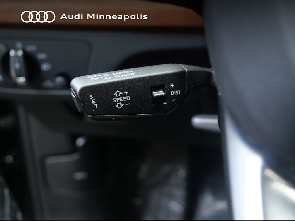 Thumbnail: 2023 Audi Q5 - 29