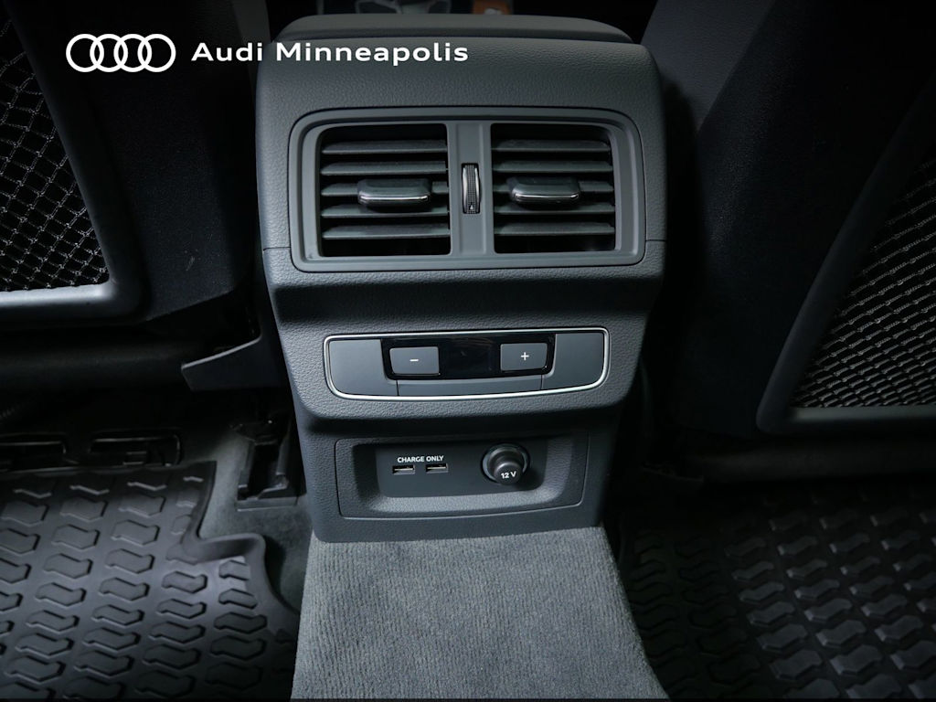 Thumbnail: 2023 Audi Q5 - 20
