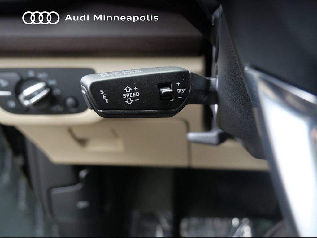 Thumbnail: 2023 Audi Q5 - 23