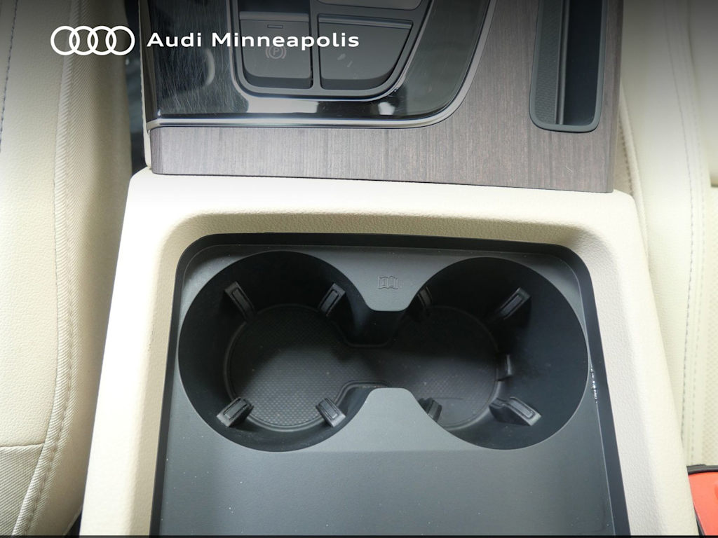 Thumbnail: 2023 Audi Q5 - 19