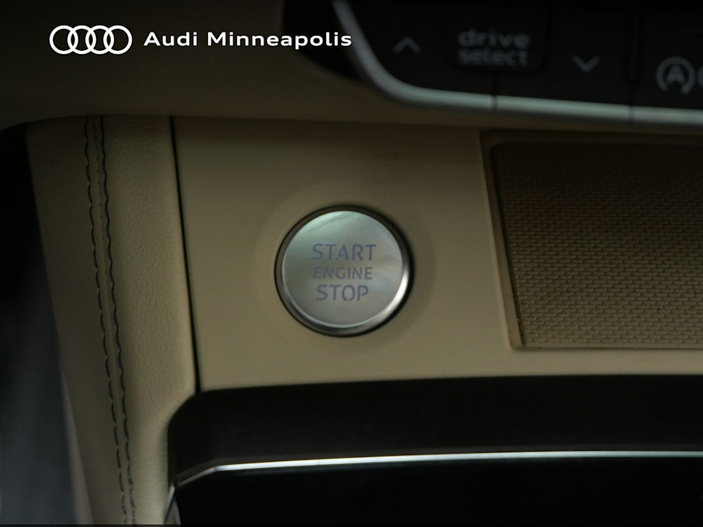 Thumbnail: 2023 Audi Q5 - 27