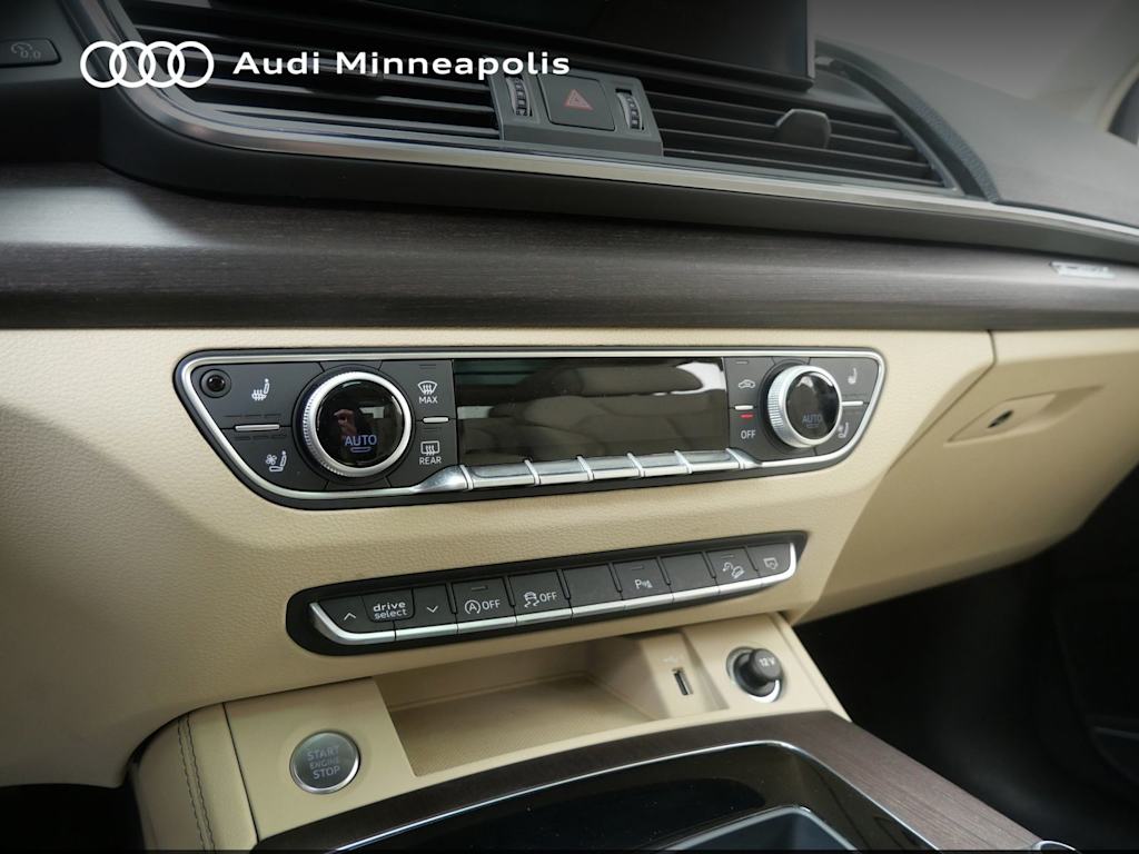 Thumbnail: 2023 Audi Q5 - 20