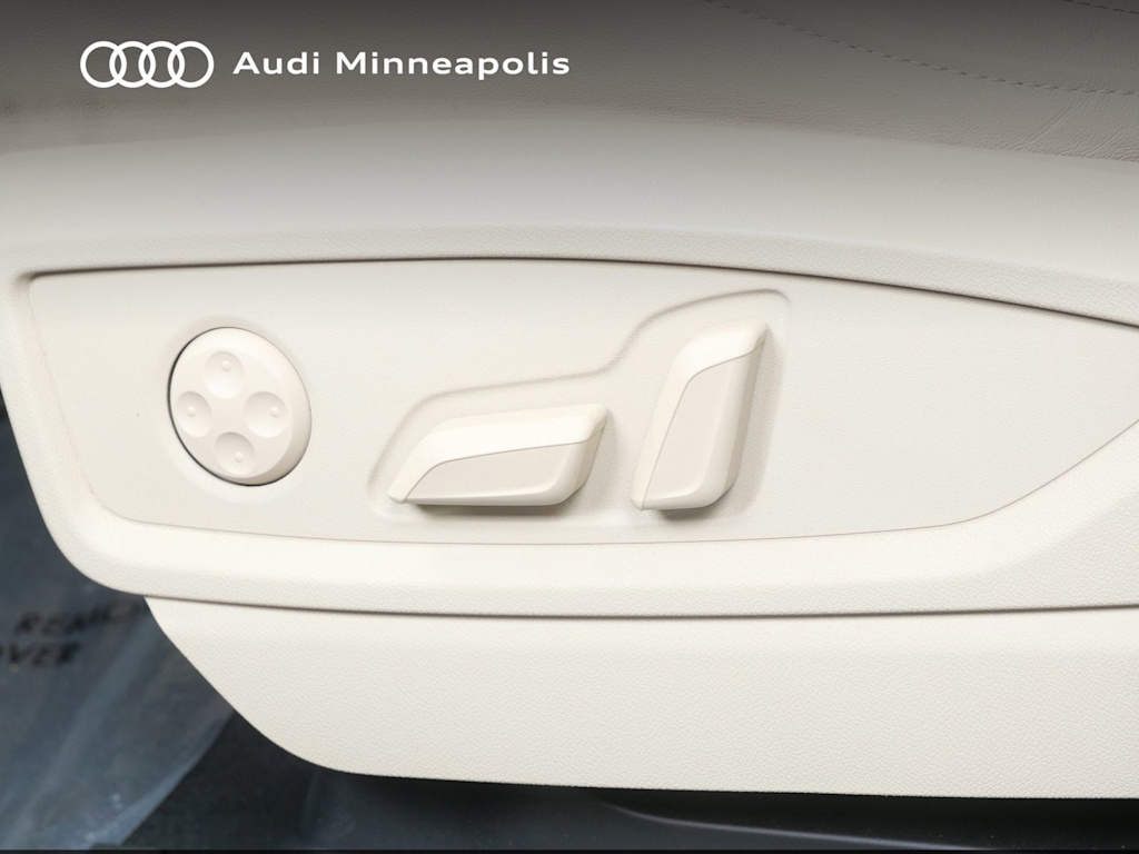Thumbnail: 2023 Audi Q5 - 15