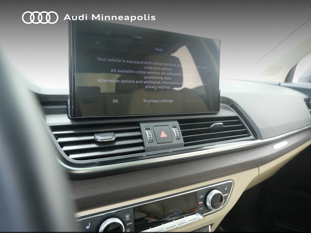 Thumbnail: 2023 Audi Q5 - 8