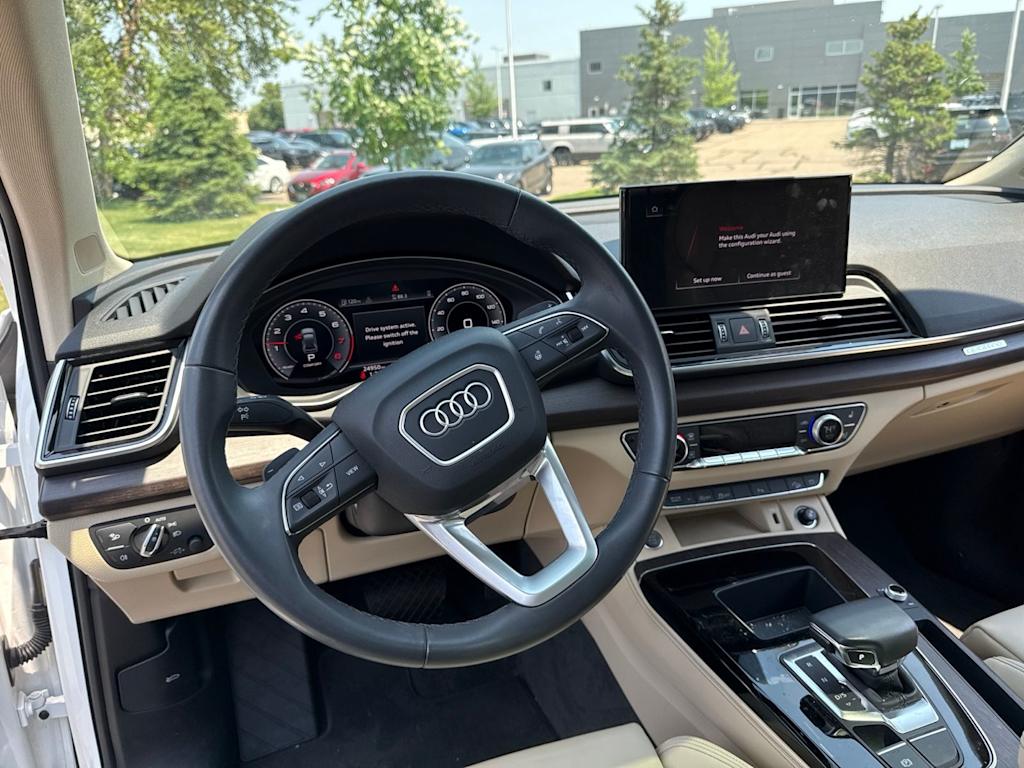 Thumbnail: 2023 Audi Q5 - 2