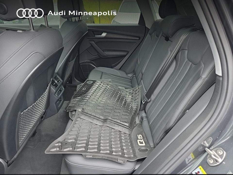 Thumbnail: 2024 Audi Q5 - 10