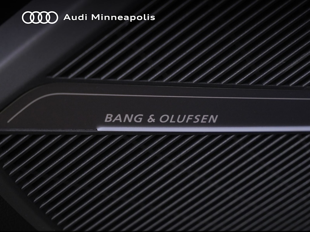 Thumbnail: 2023 Audi Q5 - 6