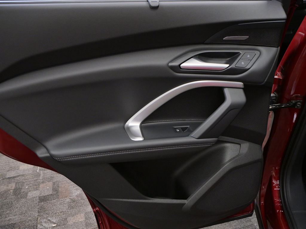Thumbnail: 2026 Audi Q5 - 14