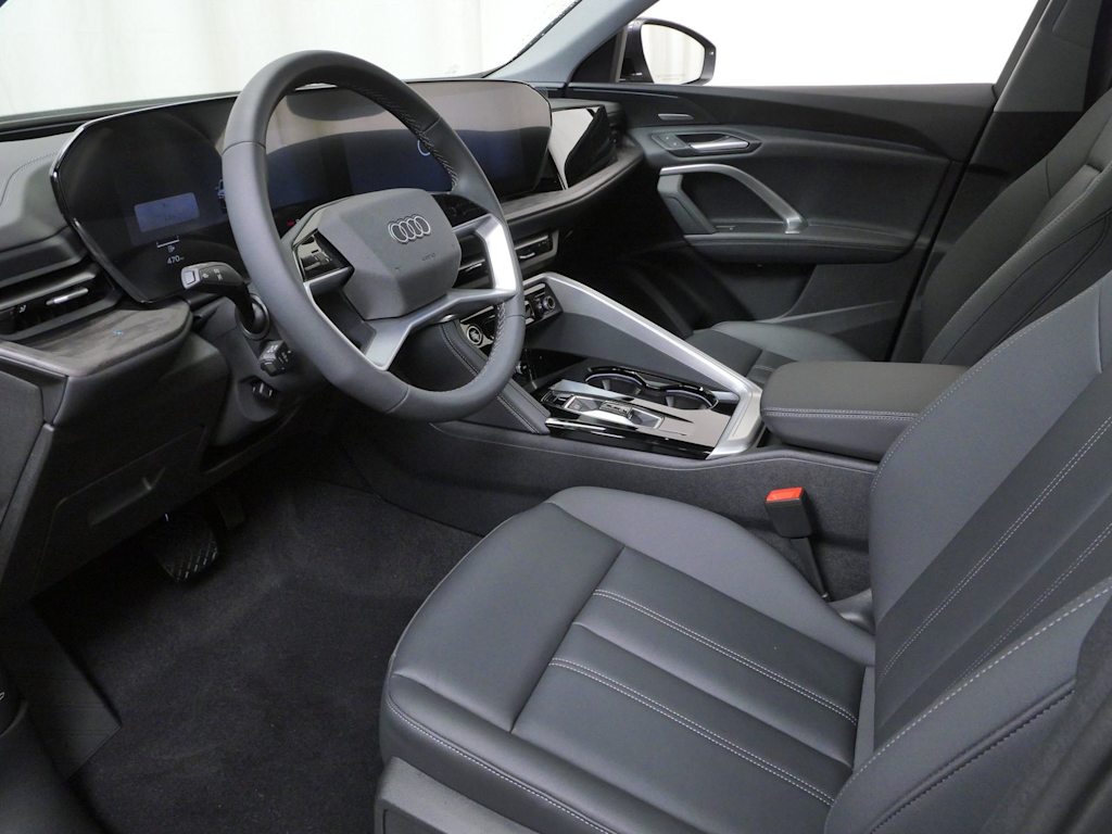 Thumbnail: 2026 Audi Q5 - 6