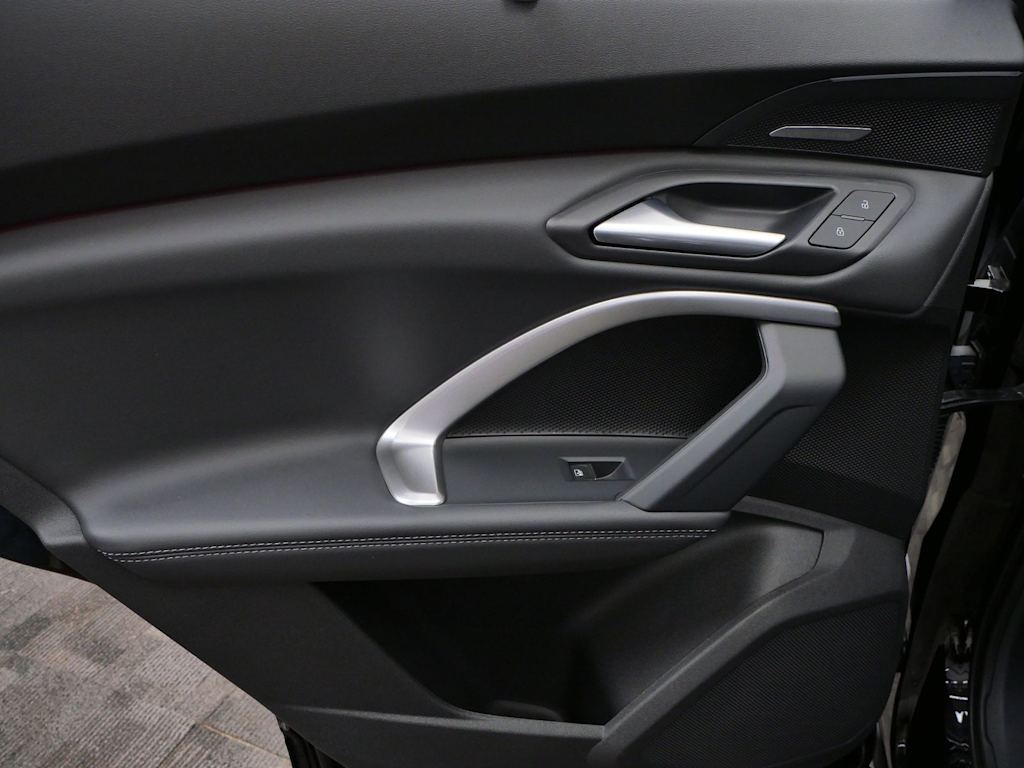 Thumbnail: 2026 Audi Q5 - 14