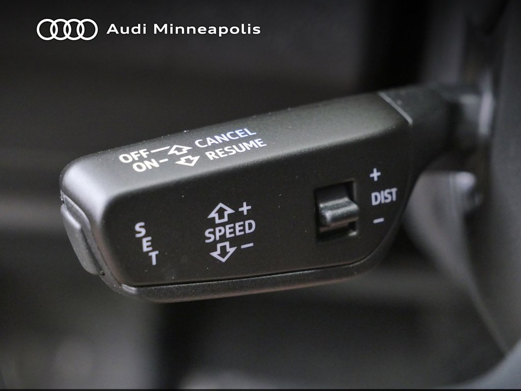 Thumbnail: 2025 Audi Q5 - 11