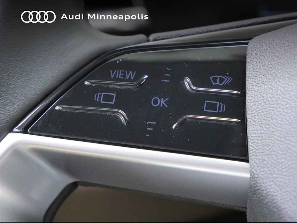 Thumbnail: 2025 Audi Q5 - 22