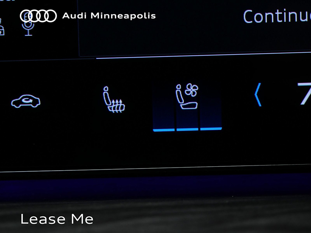 Thumbnail: 2025 Audi Q5 - 11