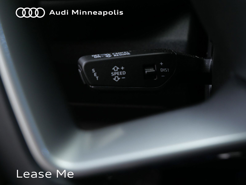 Thumbnail: 2025 Audi Q5 - 24