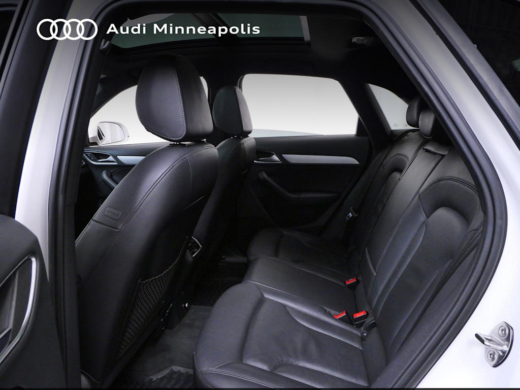 Thumbnail: 2017 Audi Q3 - 8