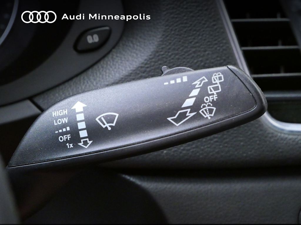 Thumbnail: 2017 Audi Q3 - 11