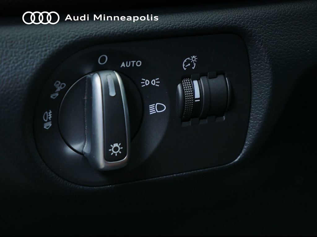 Thumbnail: 2018 Audi Q3 - 20