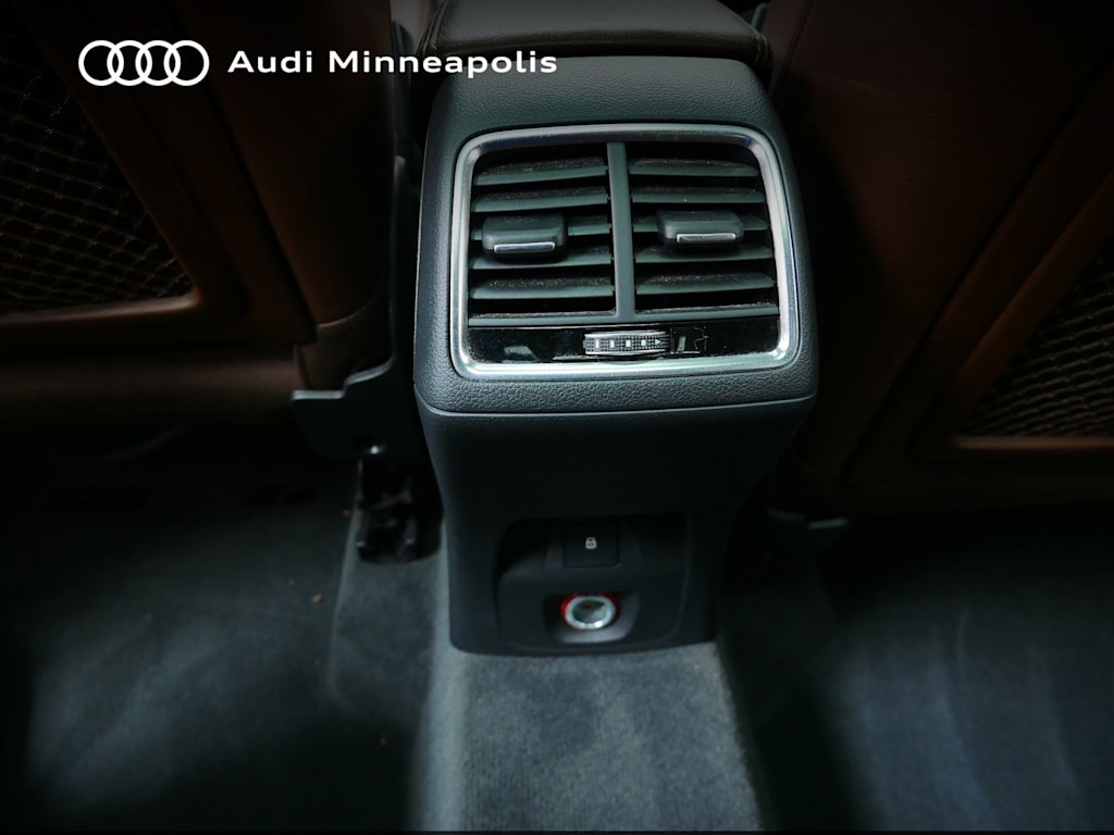 Thumbnail: 2018 Audi Q3 - 19