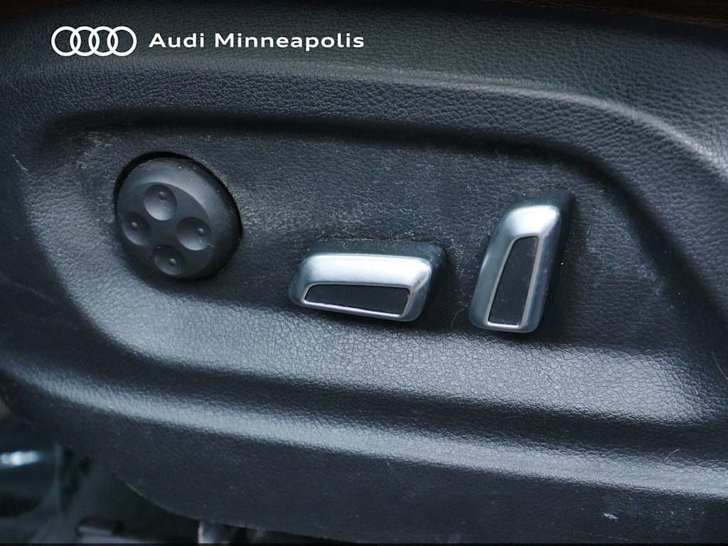 Thumbnail: 2018 Audi Q3 - 17