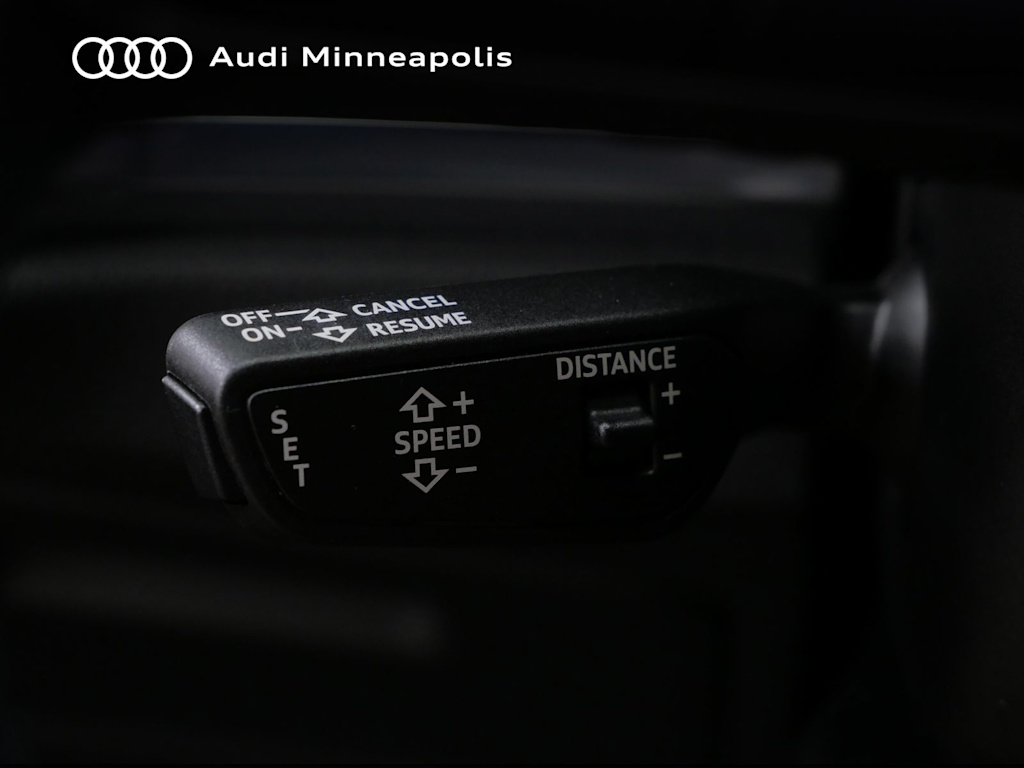 Thumbnail: 2023 Audi Q3 - 23