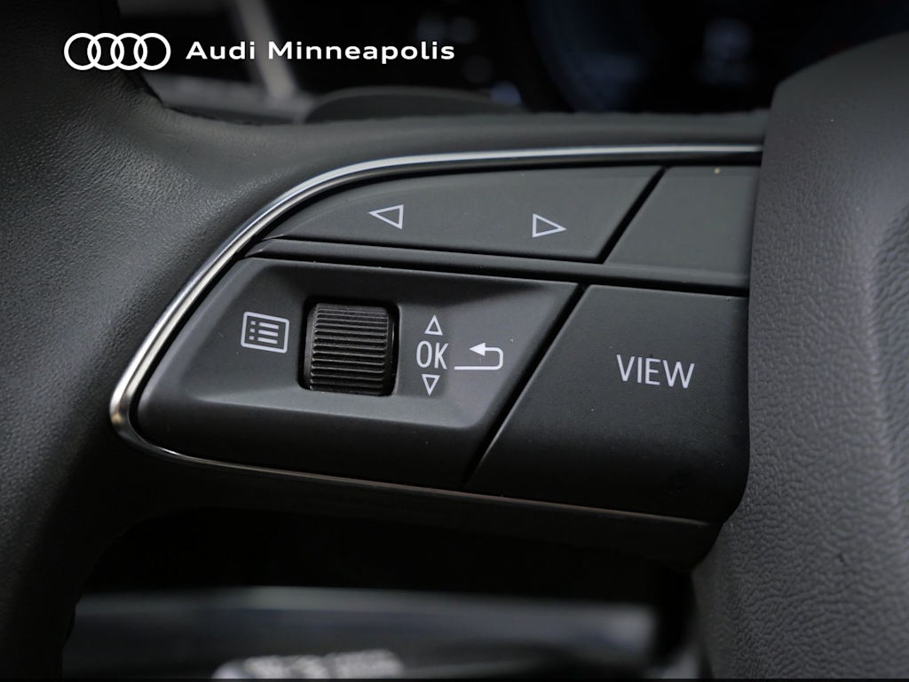 Thumbnail: 2023 Audi Q3 - 19