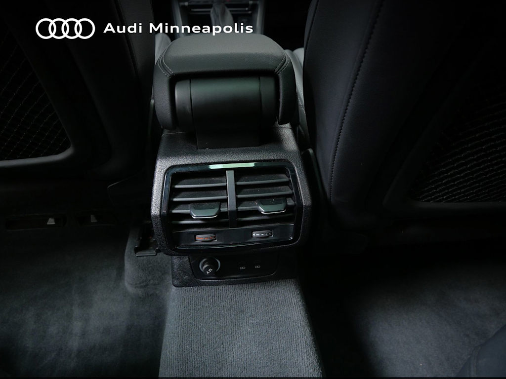 Thumbnail: 2022 Audi Q3 - 17
