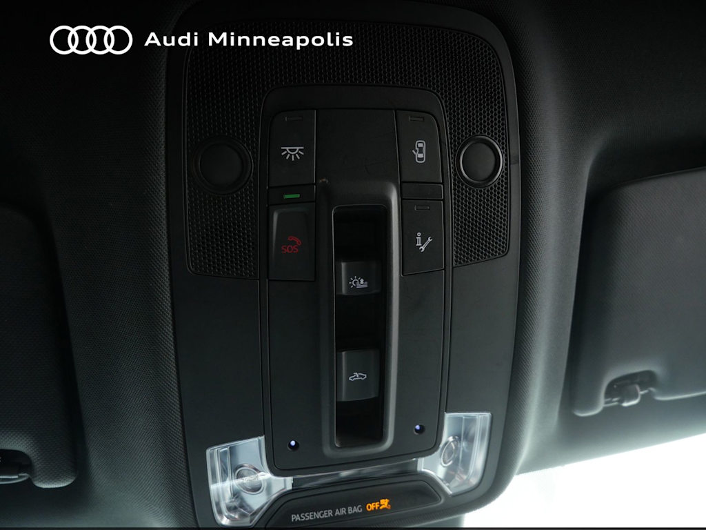 Thumbnail: 2022 Audi Q3 - 24