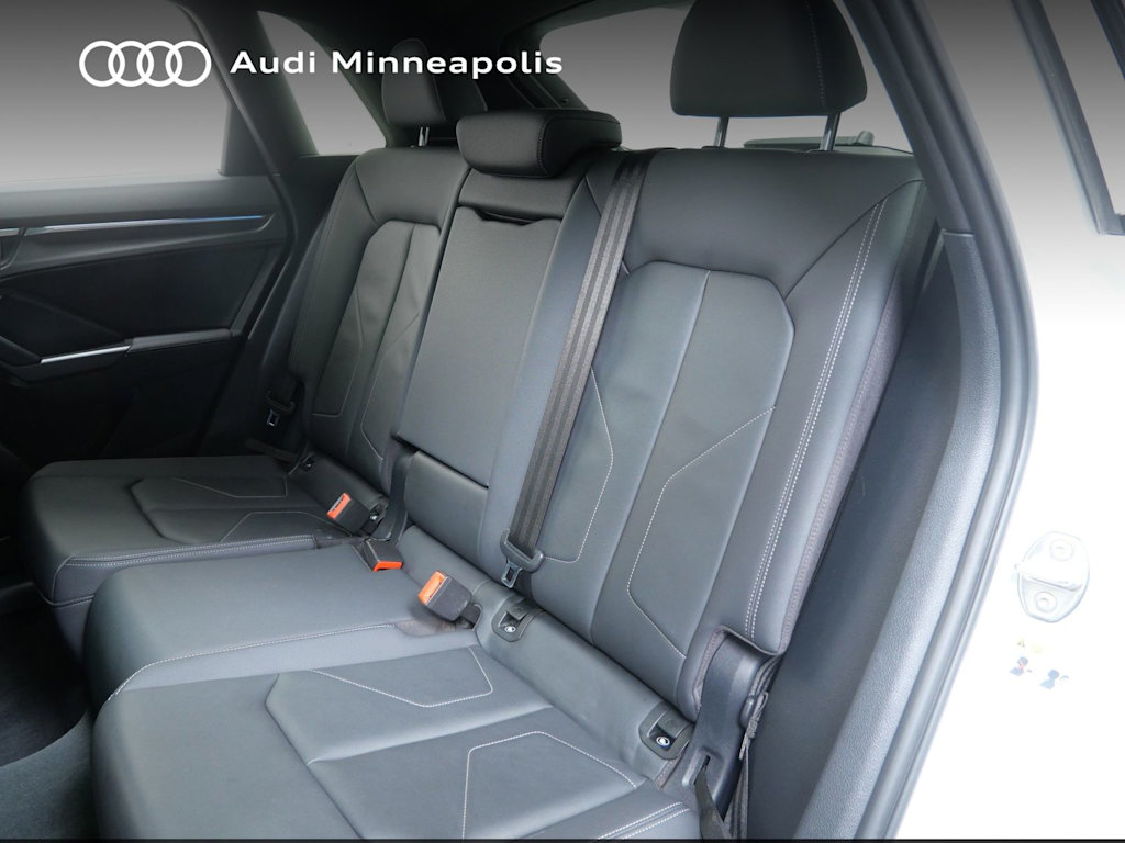 Thumbnail: 2022 Audi Q3 - 7