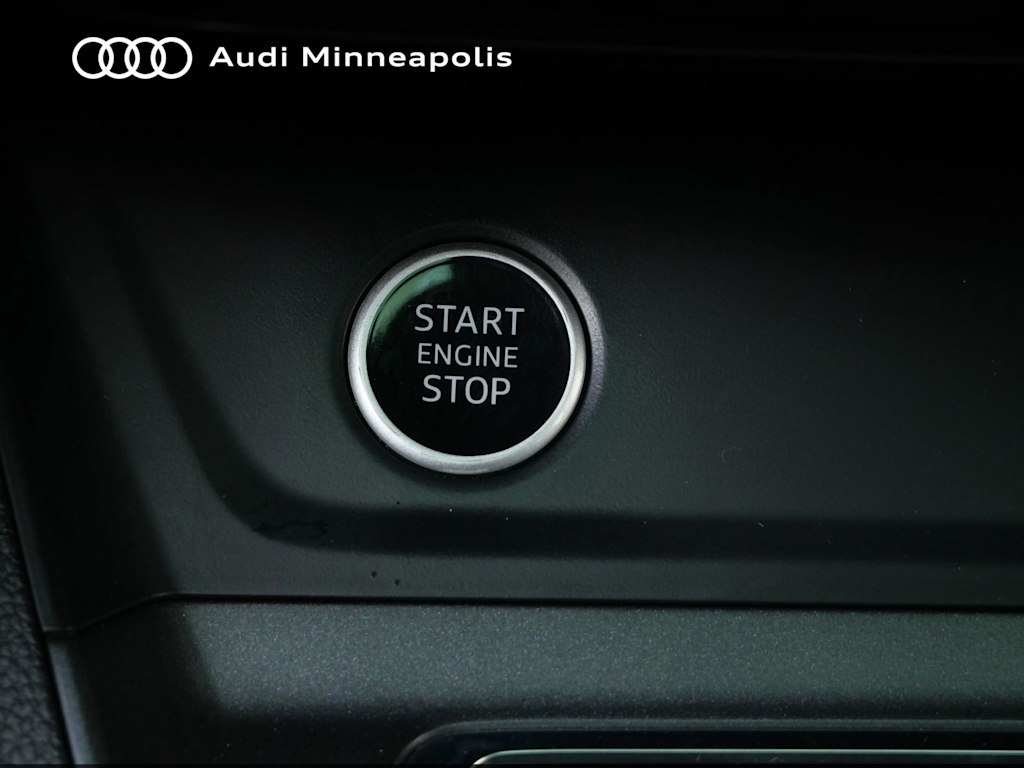 Thumbnail: 2022 Audi Q3 - 25