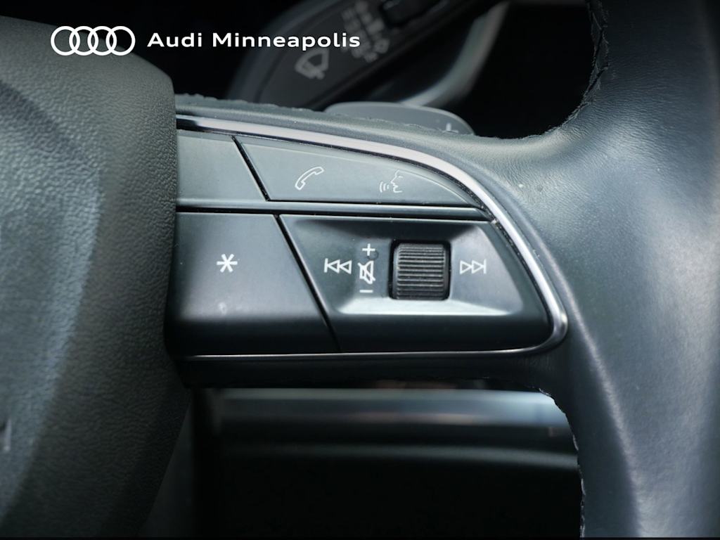 Thumbnail: 2022 Audi Q3 - 21
