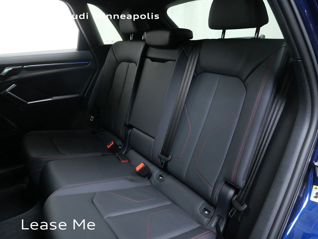 Thumbnail: 2025 Audi Q3 - 8