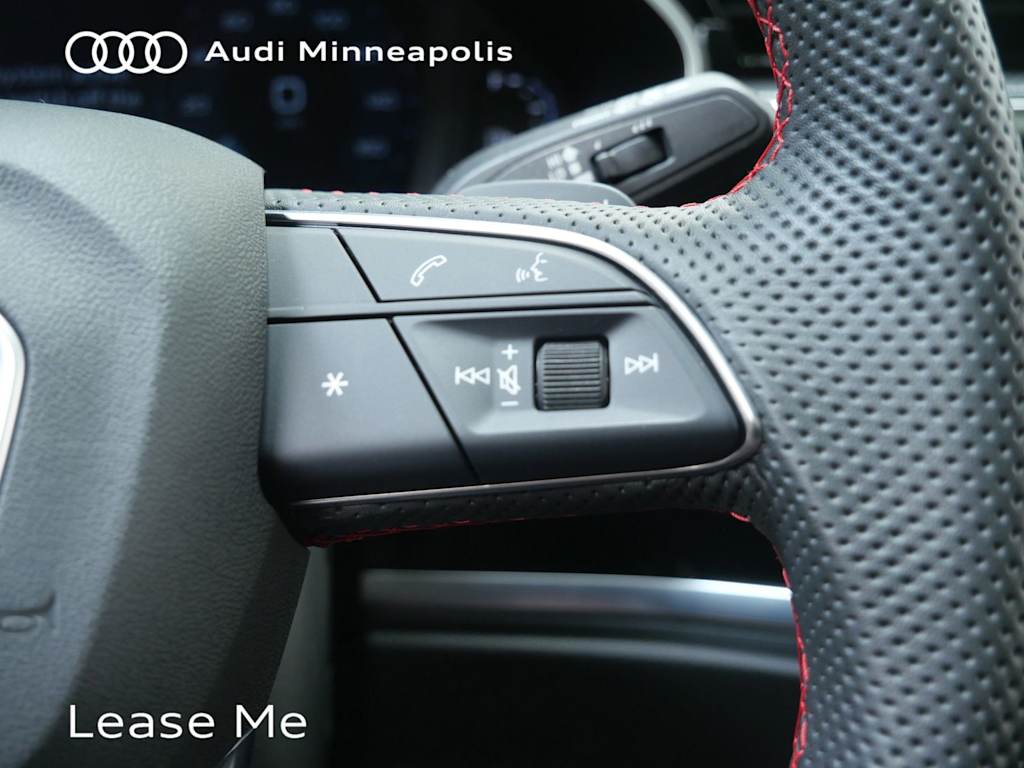 Thumbnail: 2025 Audi Q3 - 21