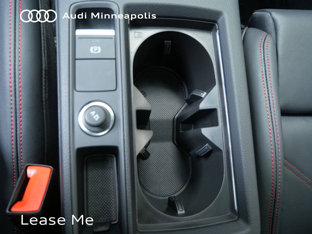 Thumbnail: 2025 Audi Q3 - 7