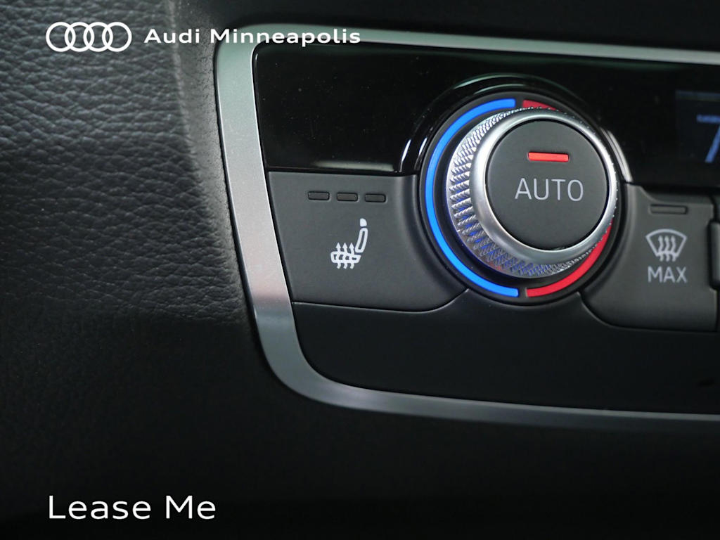 Thumbnail: 2025 Audi Q3 - 23