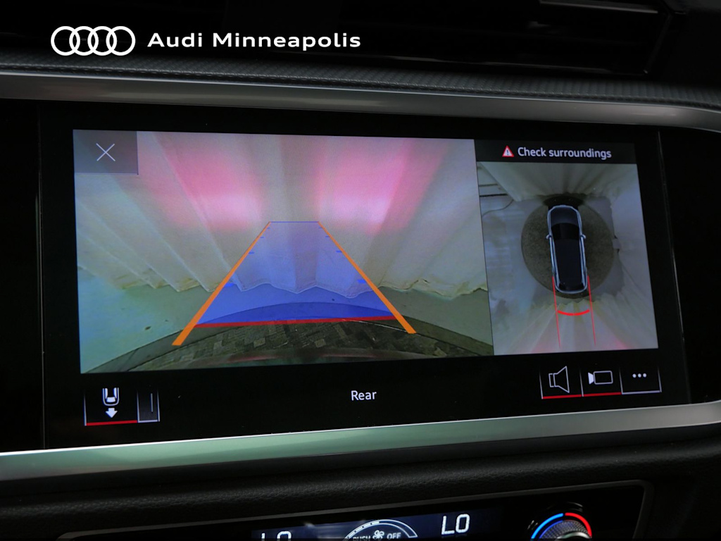 Thumbnail: 2023 Audi Q3 - 26