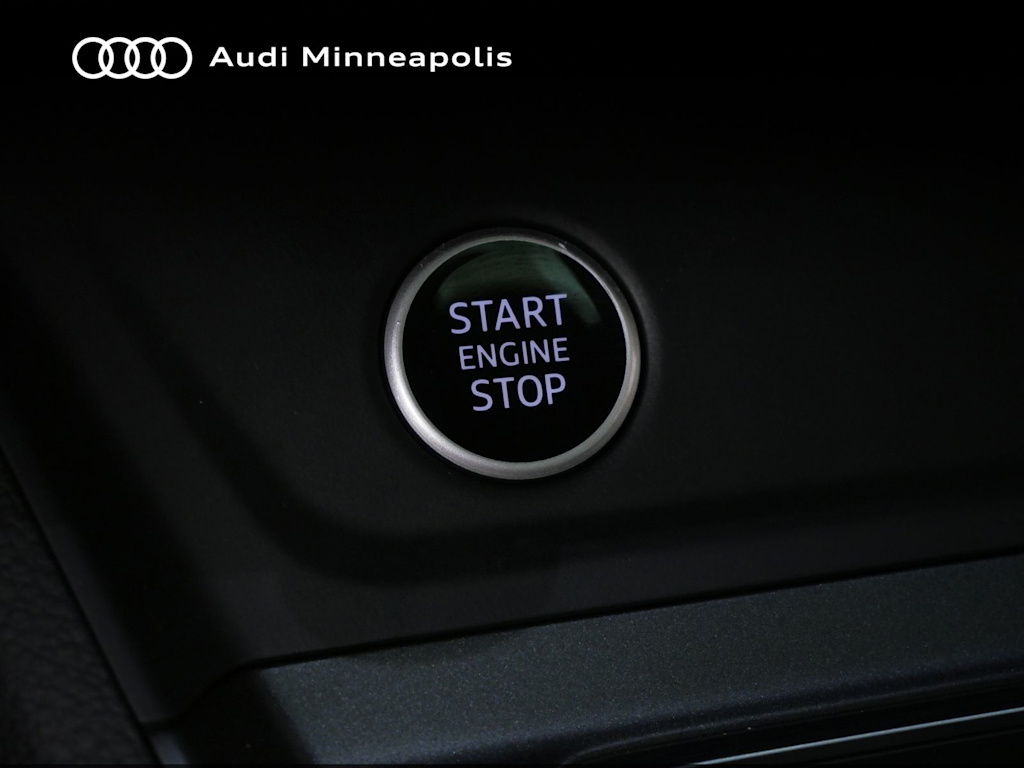 Thumbnail: 2023 Audi Q3 - 23